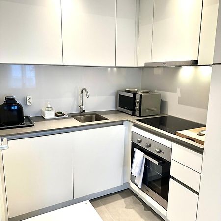 European Comission Beautiful Studio Apartment Brussels Exterior photo