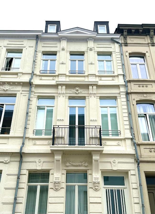 European Comission Beautiful Studio Apartment Brussels Exterior photo
