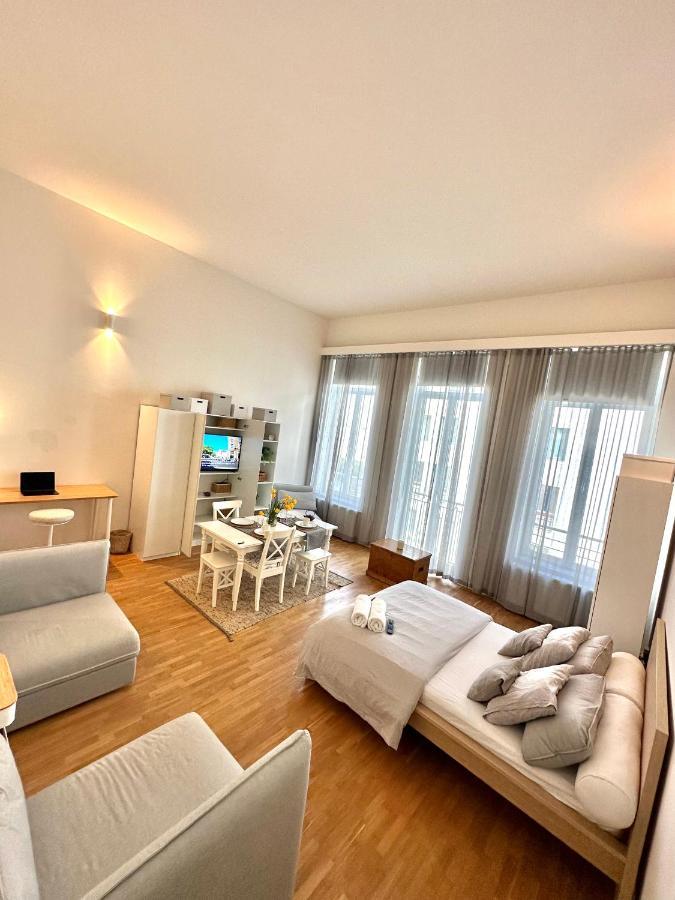 European Comission Beautiful Studio Apartment Brussels Exterior photo